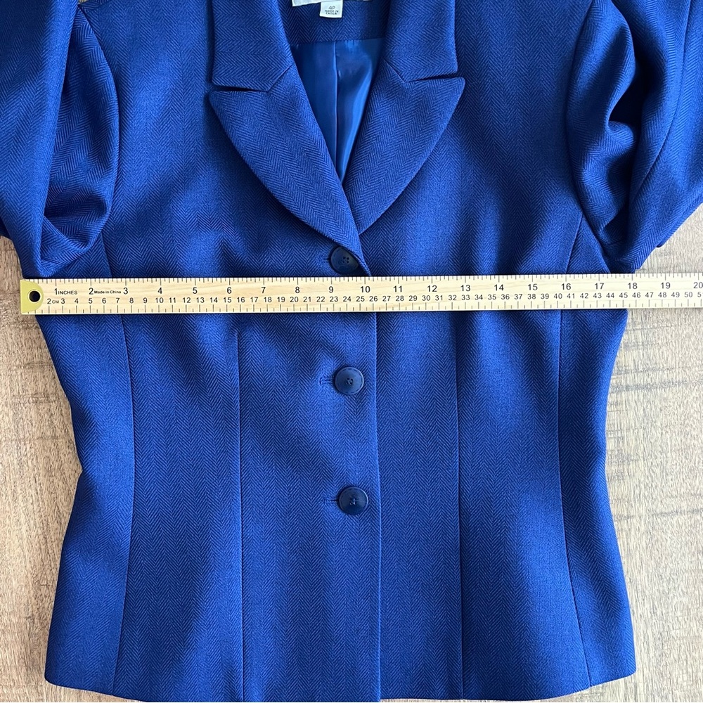 Le Suit Petite Royal Blue Ruffle Skirt Suit Size 4P - Picture 8 of 12